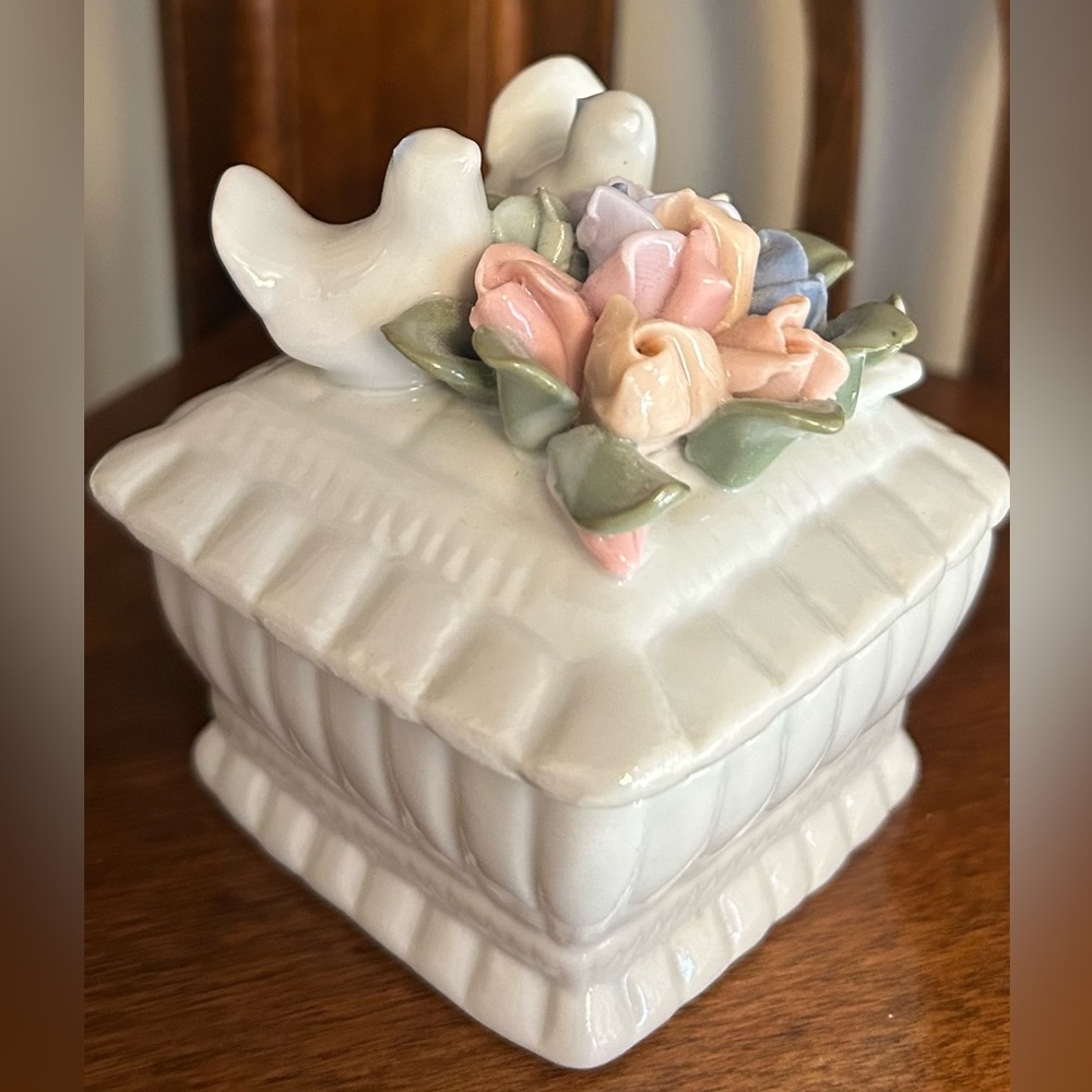 Porcelain Dove Trinket Box Hand-painted Floral Lid